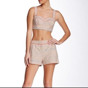 Trina Turk Maureen Shorts Sz 6 In Color CANTELOUP